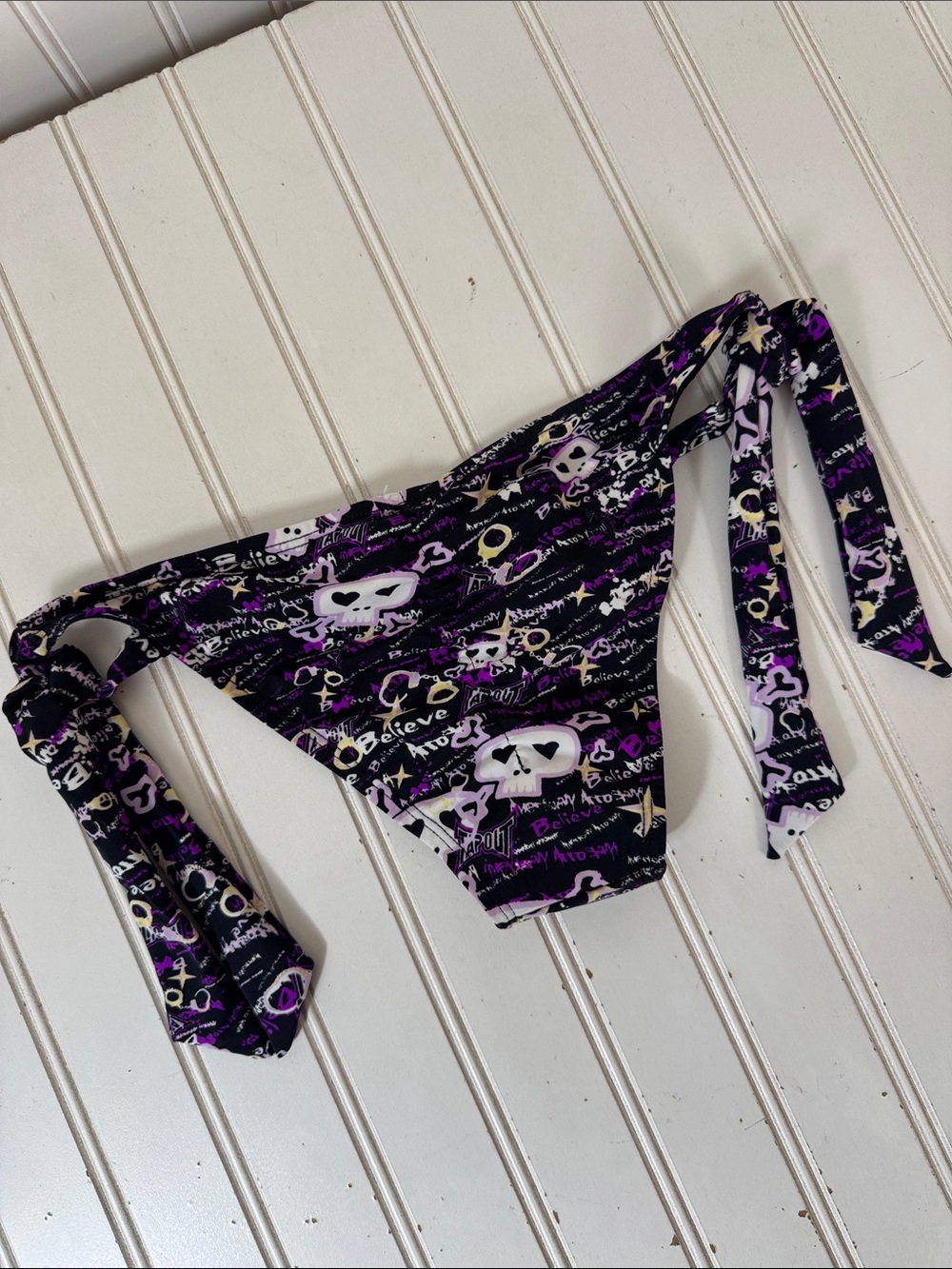 Tapout Shattered Bones Bottoms Only Bikini Bottoms Women's XS Black Purple Skull - Picture 2 of 10